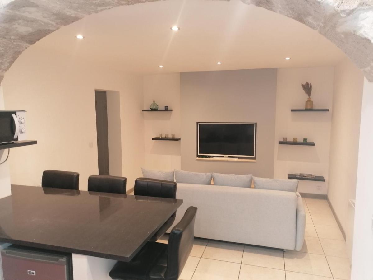 Appartement Paisible Entre Terre Et Mer Cabrieres  Екстериор снимка